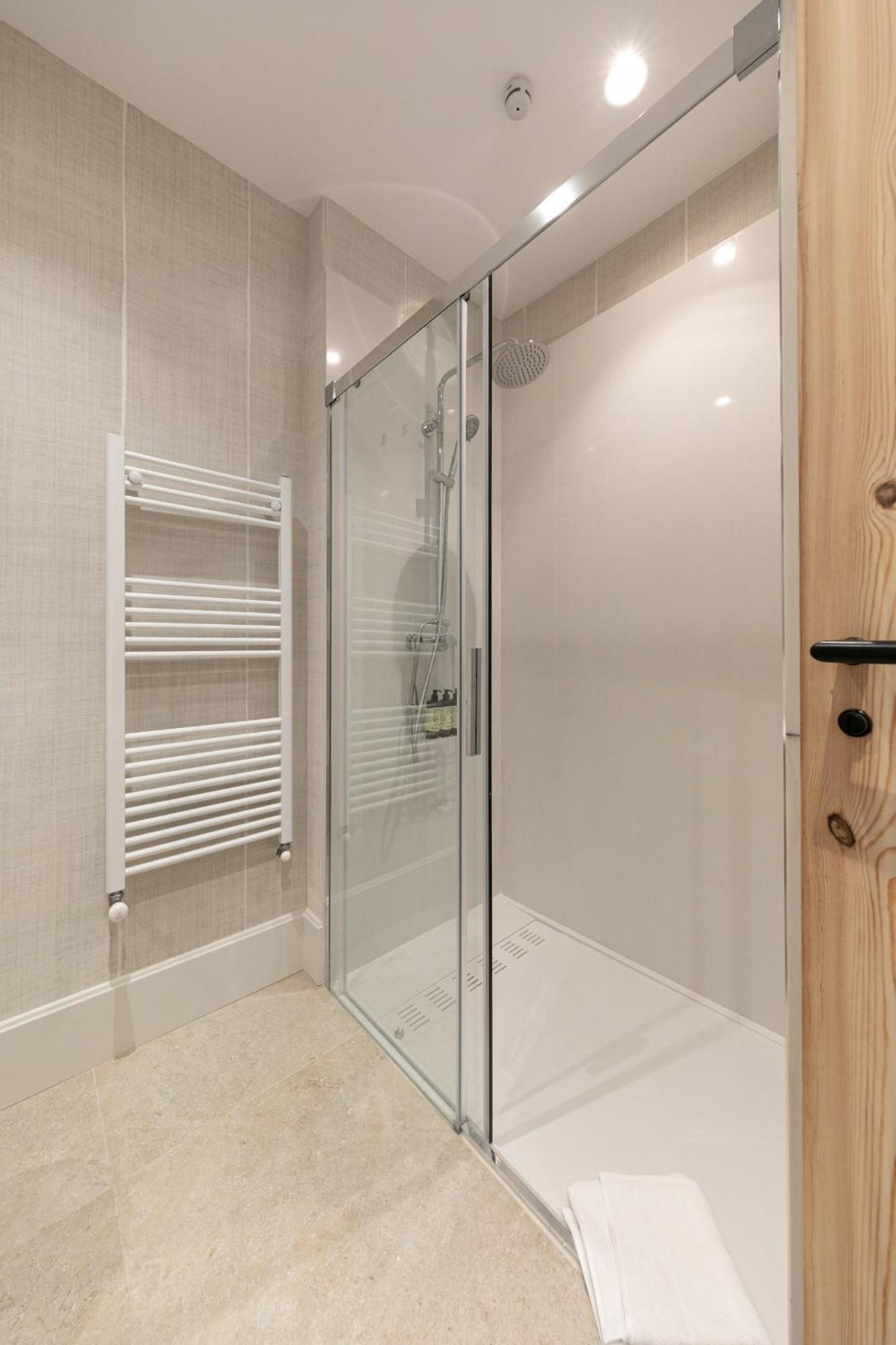 סביליה Green-Apartments Reales Atarazanas Suites מראה חיצוני תמונה